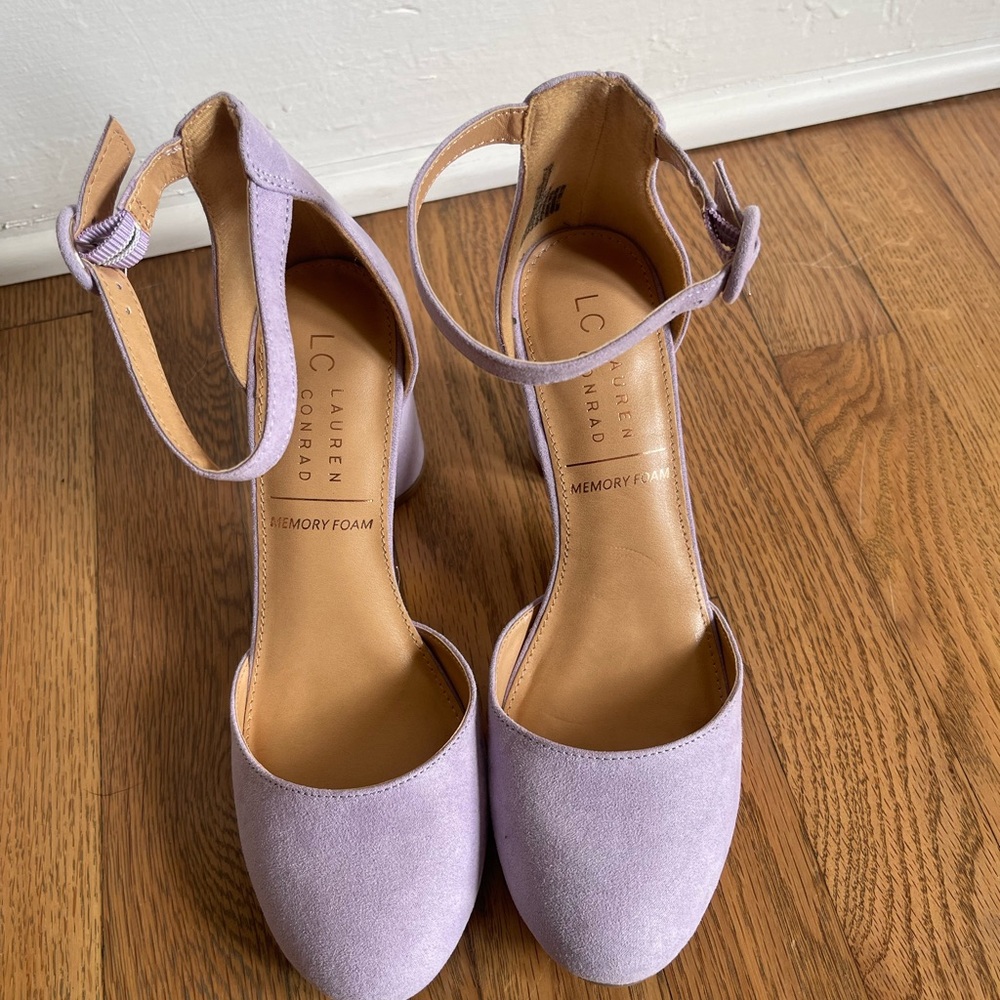 LC Lauren Conrad Light Purple Ankle Strap Heels